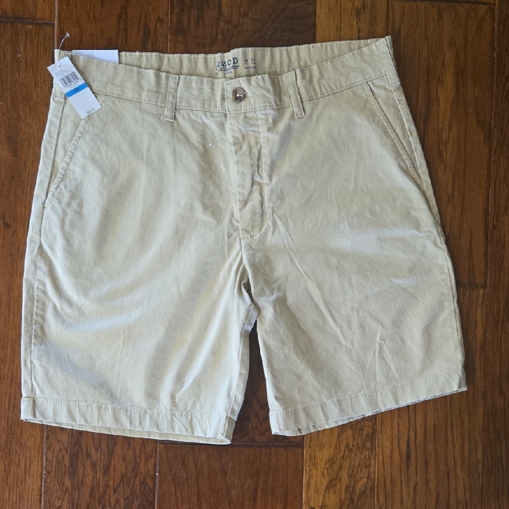 Meb's Izod Men's Silver Birch Flat Front Shorts